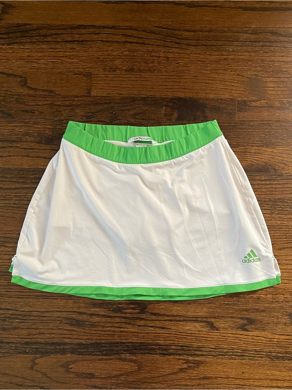 Vintage Adidas White Tennis Skirt with Green Trim